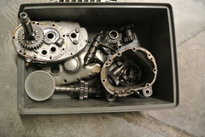 BSA B33 växellåda i demonterbart skick.